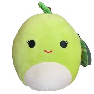 Squishmallows Ashley the Apple 8" New with Tag Lime Green